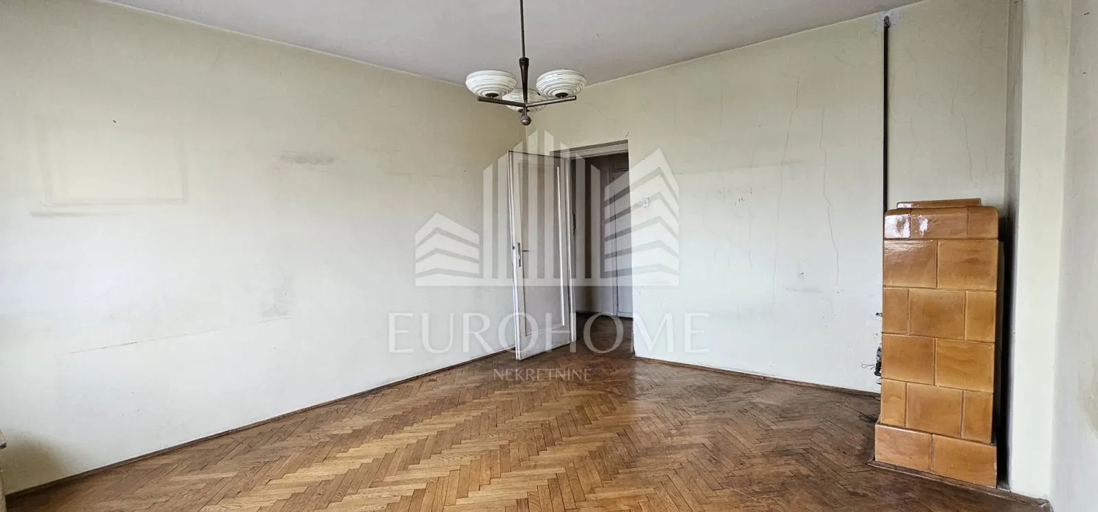 Kvatrić/Maksimir 56 m² za renovaciju, TOP lokacija, ogroman potencijal - Zagreb
