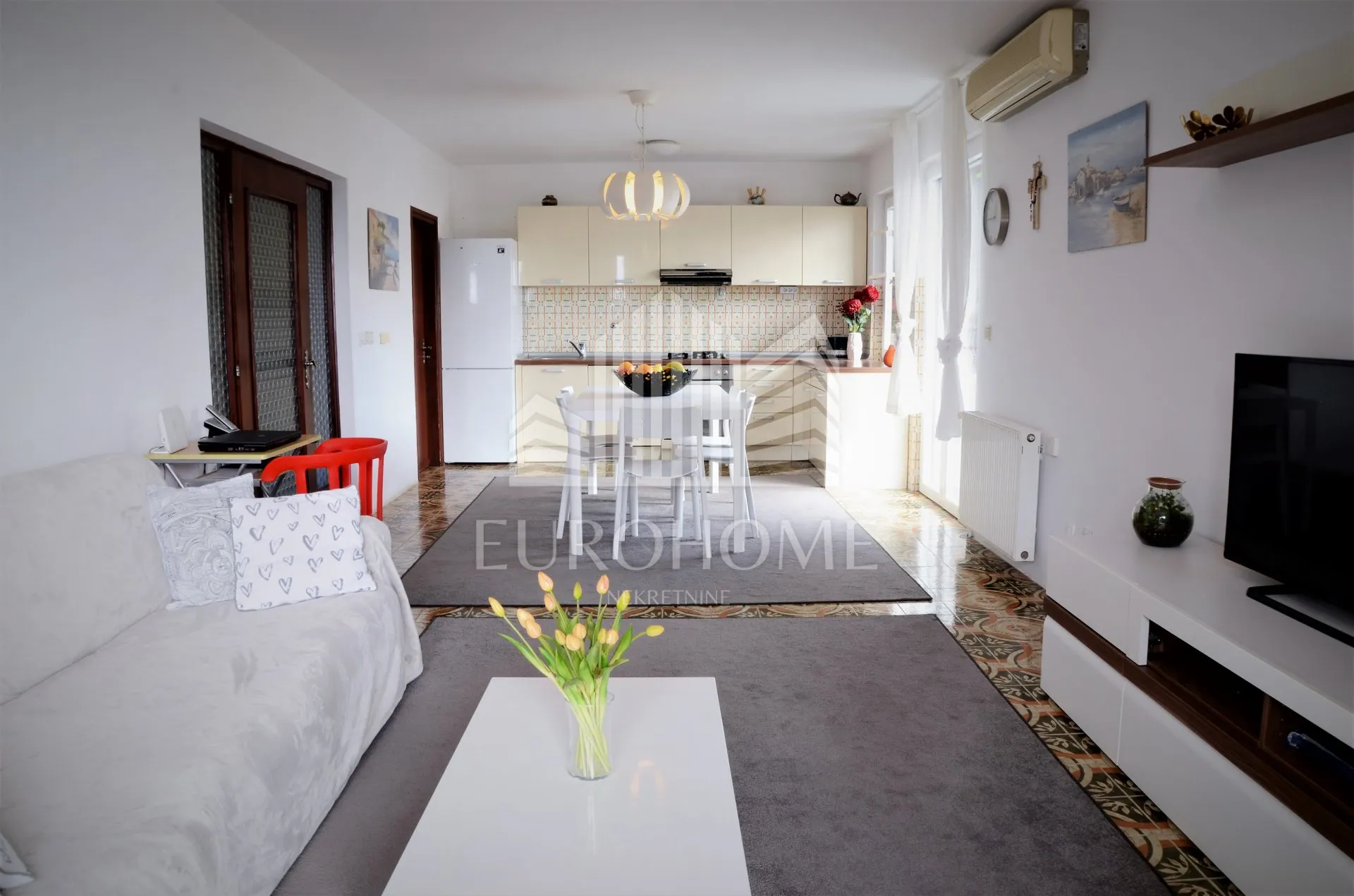 villa 80m od mora, sveti filip i jakov - slika 3