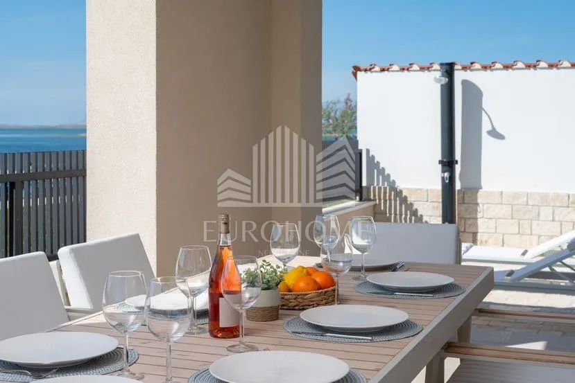 zadar, nin, villa prvi red do mora, 320m2 - slika 31