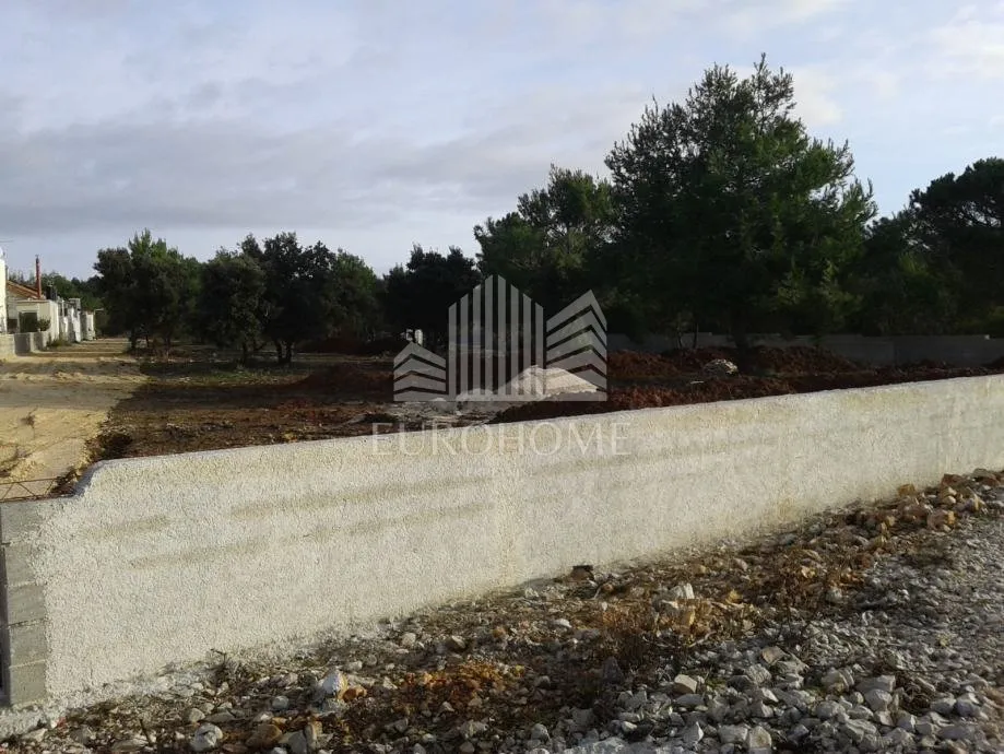 vir, torovi, građevinsko zemljište 5141 m2 100 m od mora - slika 3