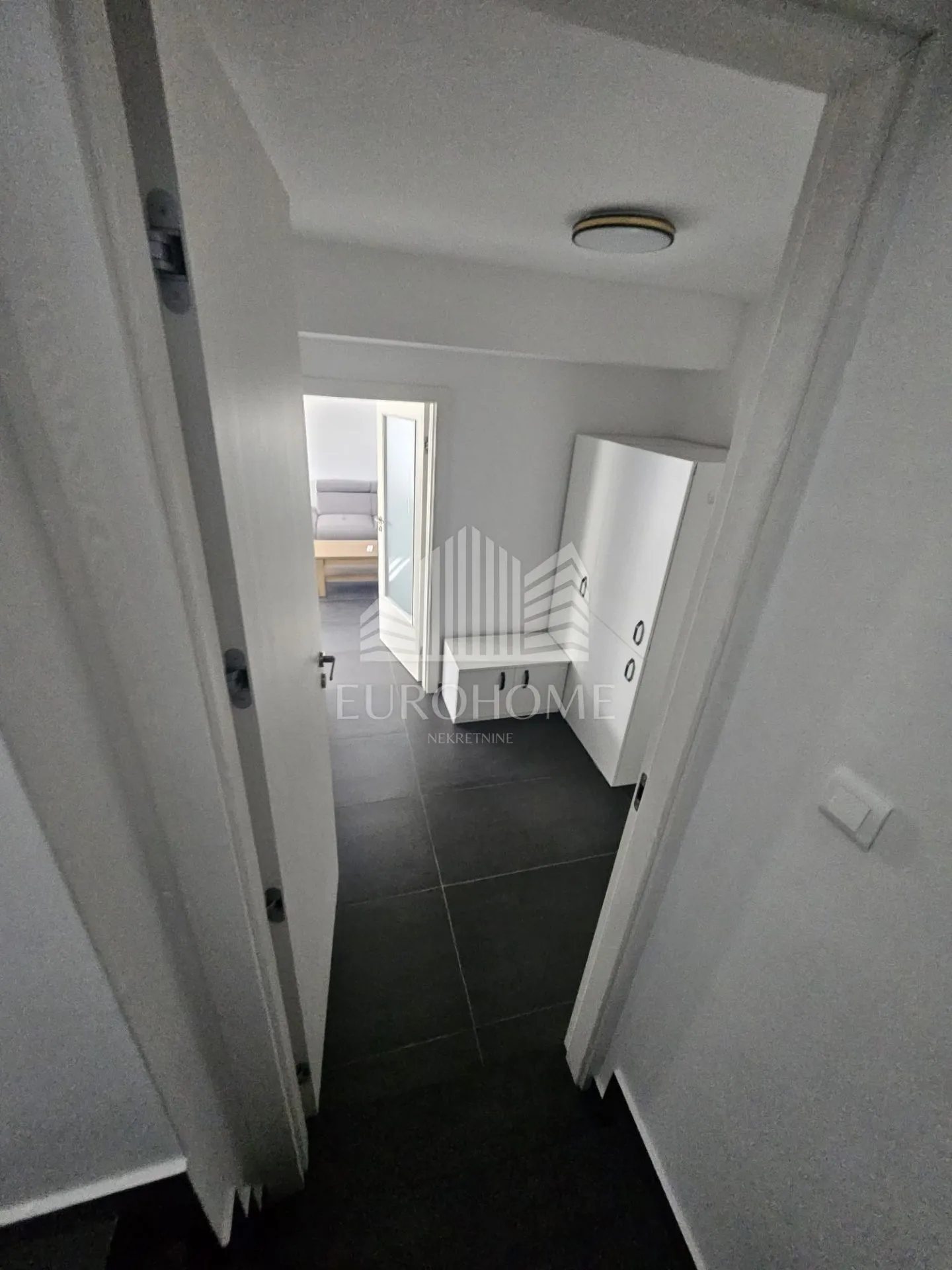 zadar-petrići, nov penthouese sa krovnom trasom i bazenom, potpuno namješten,146m2 - slika 4
