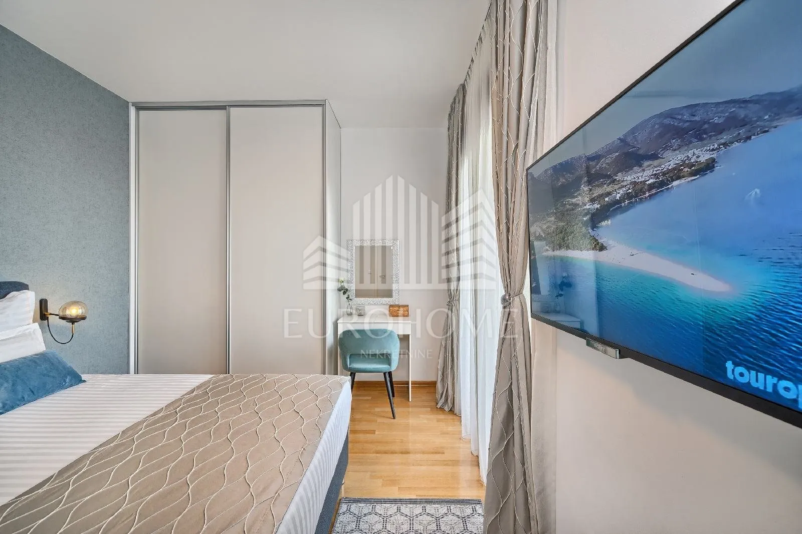 split, strožanac, villa u privatnom elitnom kompleksu, bazen, garaža, 350m2 - slika 19