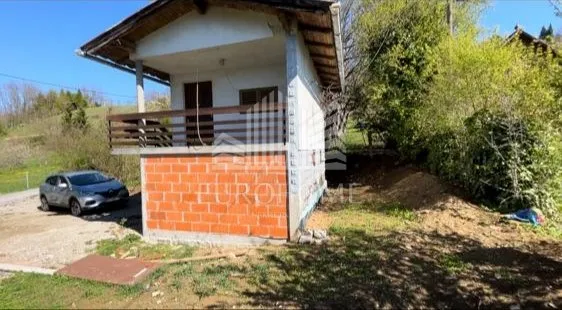 KUĆA + GRAĐEVINSKO ZEMLJIŠTE - Šenkovec - Šenkovec, Brdovec