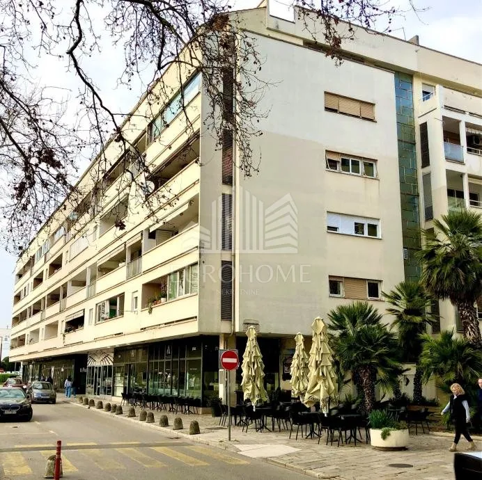 zadar, poluotok, top lokacija, namješten 3s stan - slika 11