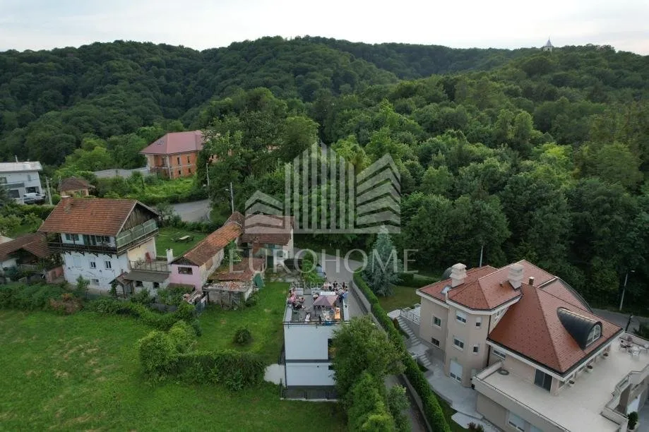 oaza mira uz šumu: dizajnerska kuća s vrhunskim uređenjem,42.60 m² - slika 18