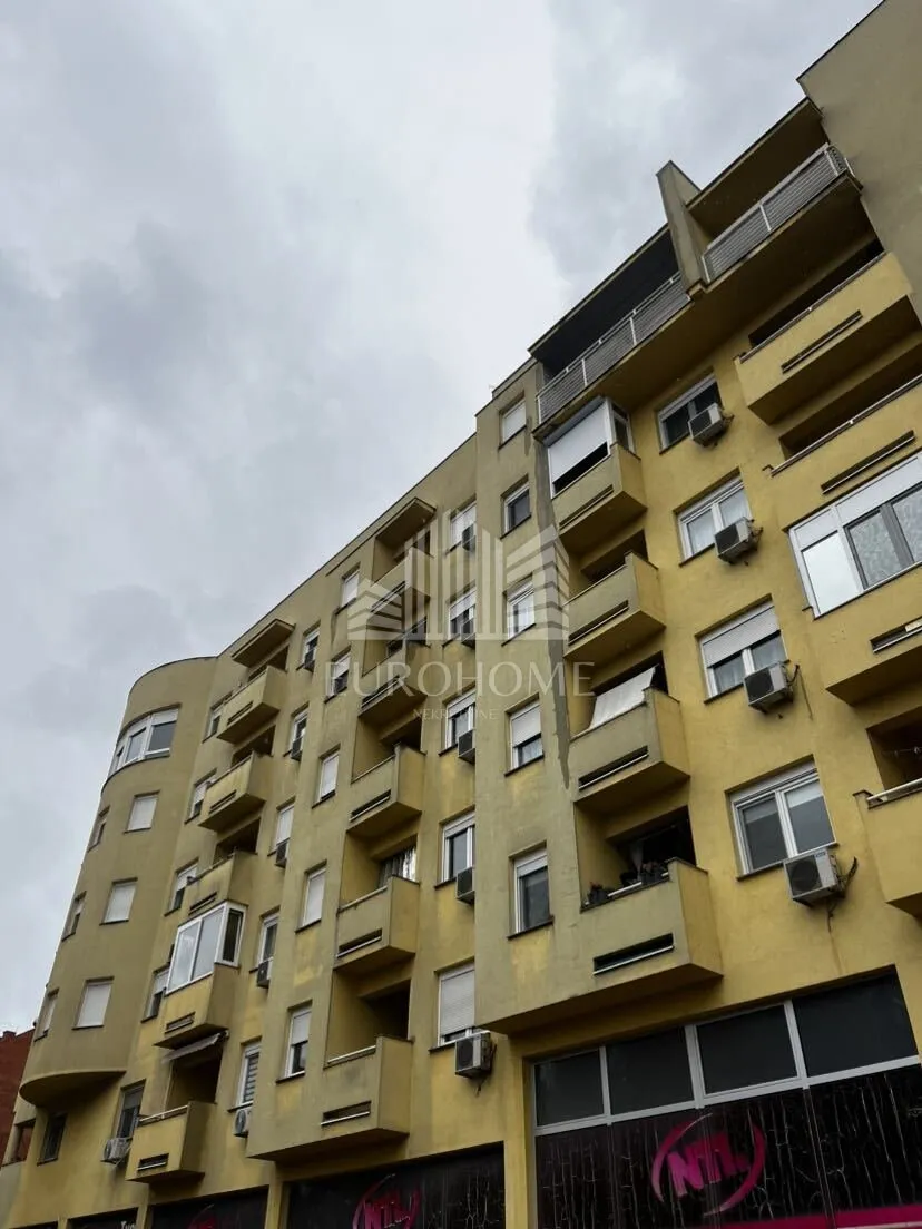 retfala, namješten trosoban stan, lift, garaža, 125m2 - slika 34