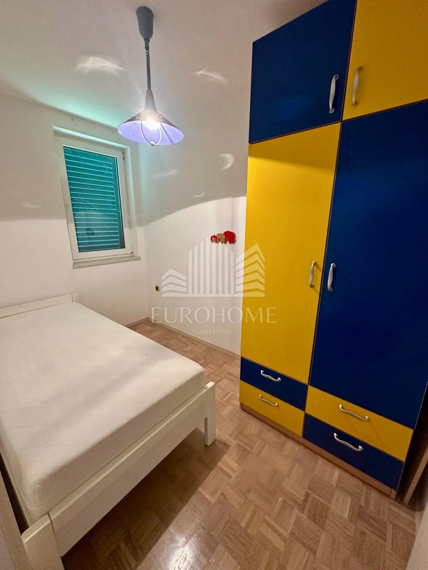 nin - trosoban stan 60m², 150 m od mora, parking - slika 14