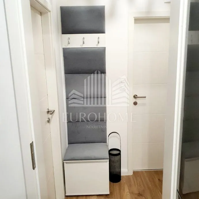 moderan 2s stan na knežiji + spremište - slika 6