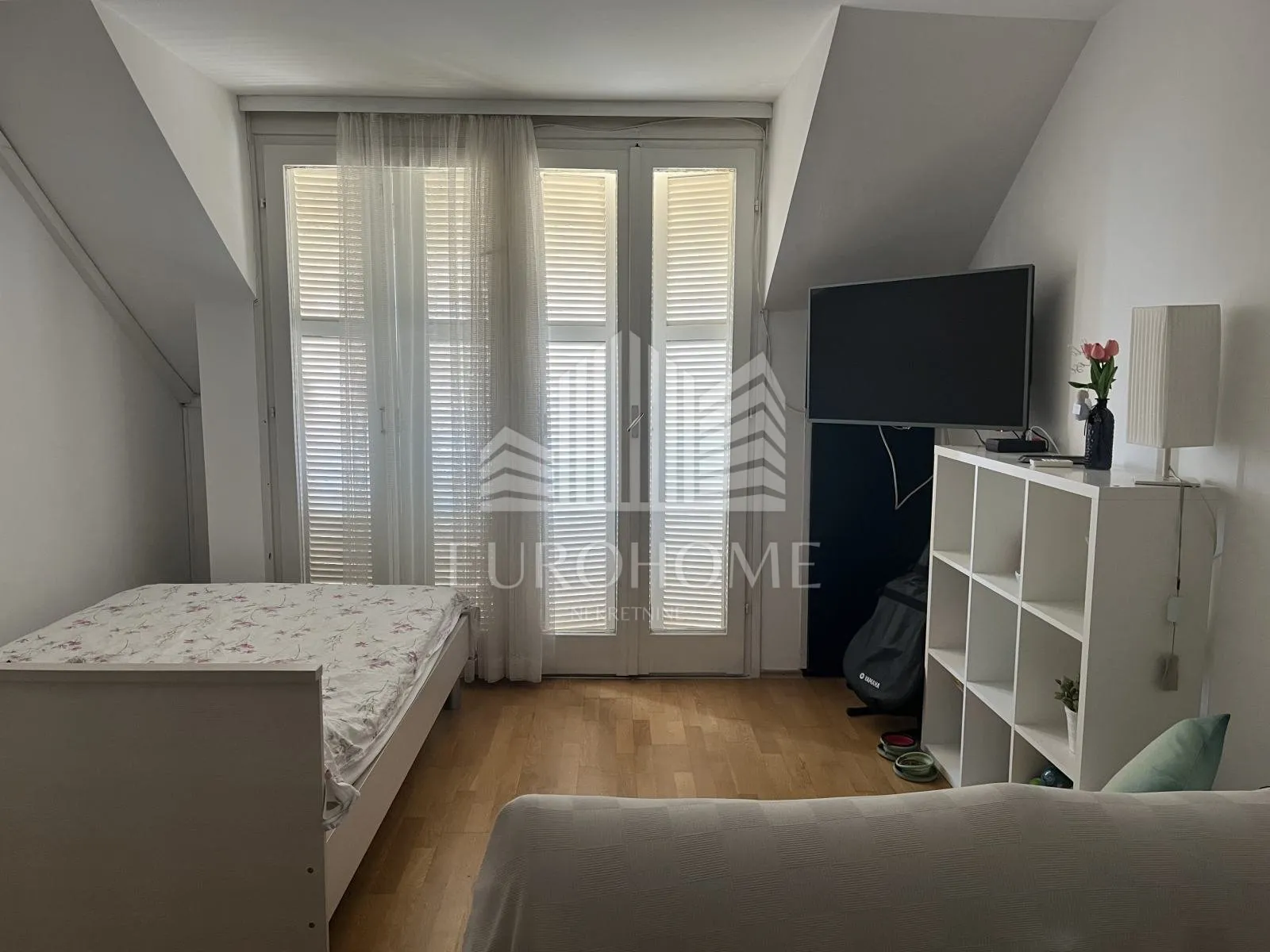 sveti filip i jakov, garsonijera drugi red do mora, 26 m² - slika 11