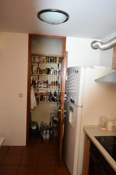 dvoetažni 4s stan, zajčeva, 107 m2 - slika 12