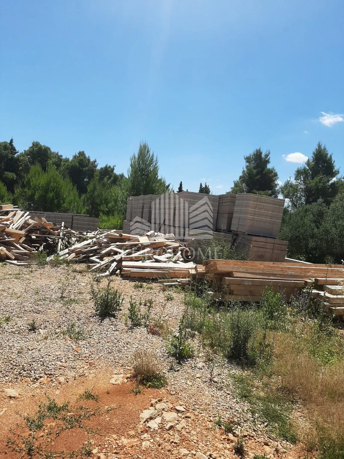 starigrad, građevinsko zemljište 750 m² s idejnim projektom za 6 stanova - slika 2
