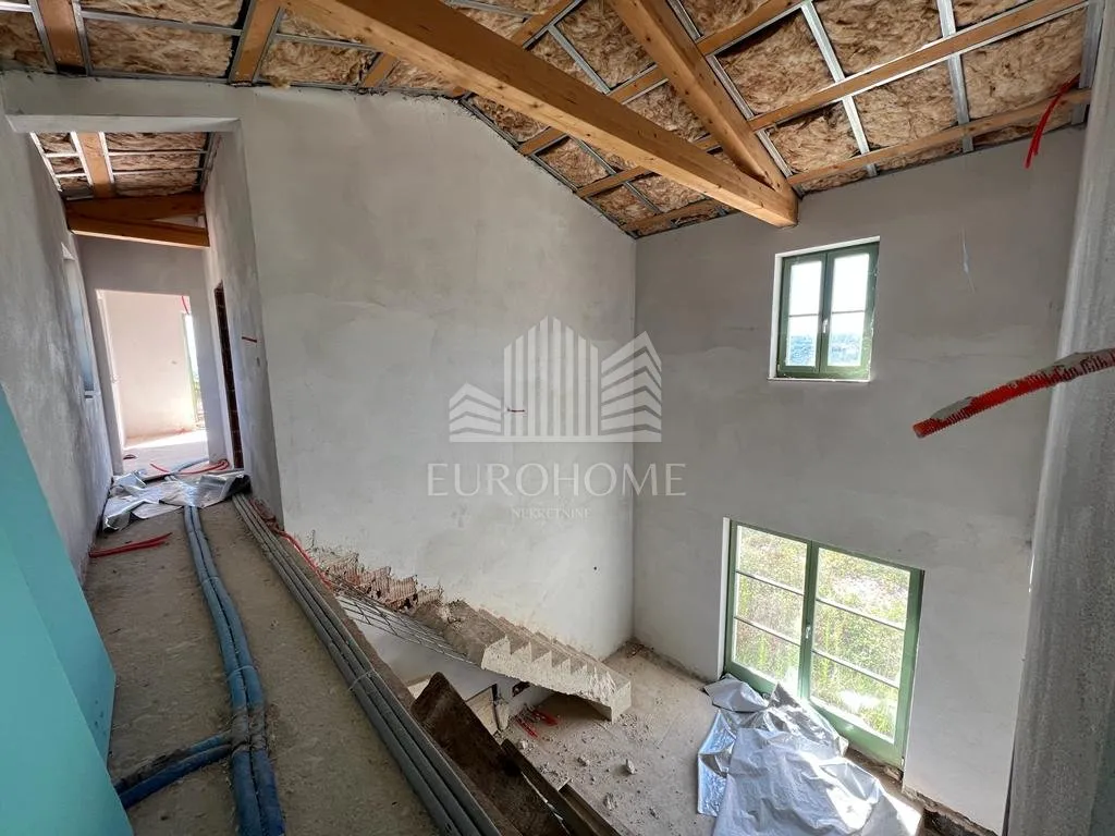 grožnjan, vila 184m2, zemljište 2442m2 - slika 5