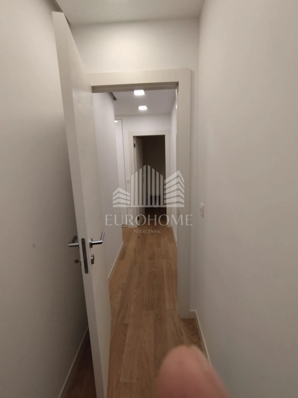 borik, zadar, dugoročan najam dvosoban stan u prizemlju, 70m2 - slika 10
