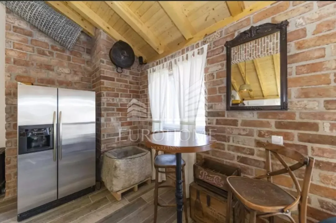 ždrelac, dalmatinska vila s bazenom, prvi red uz more - slika 21
