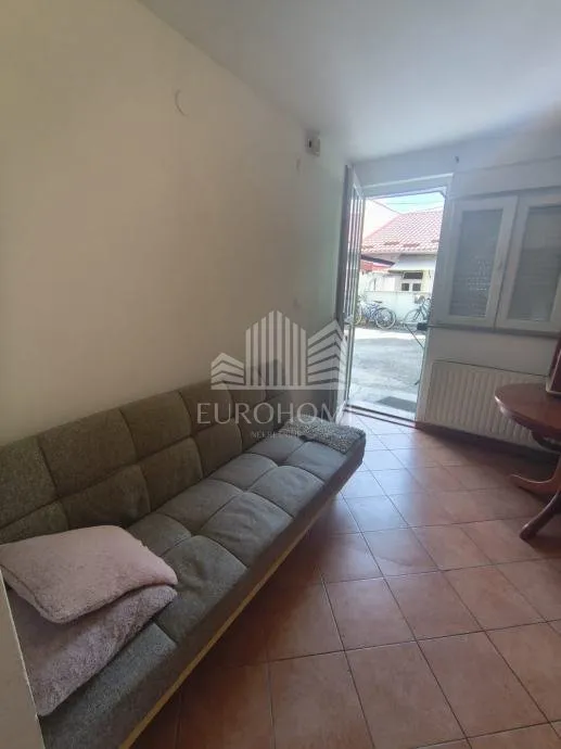 dvosobni stan 27m2 kruge, trnje - slika 2