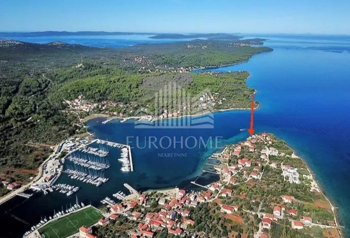 ugljan, sutomišćica, građevinsko zemljište prvi red do mora - slika 2