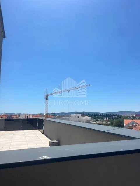 zadar, prvoklasna novogradnja, lift, penthouse 106m2 - slika 7