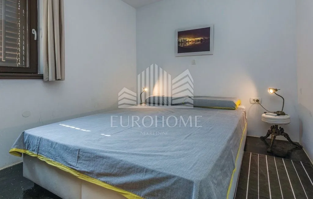 zadar-poluotok vrhunska nekretnina 160m2 - slika 16