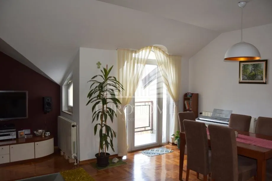 PRILIKA 1980€/m2 peterosobni stan 140 m2 +garaža +VMP - Sesvete, Zagreb