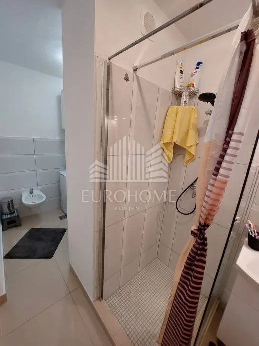renovirani 2s stan, 50 m2, njivice-krk - slika 8