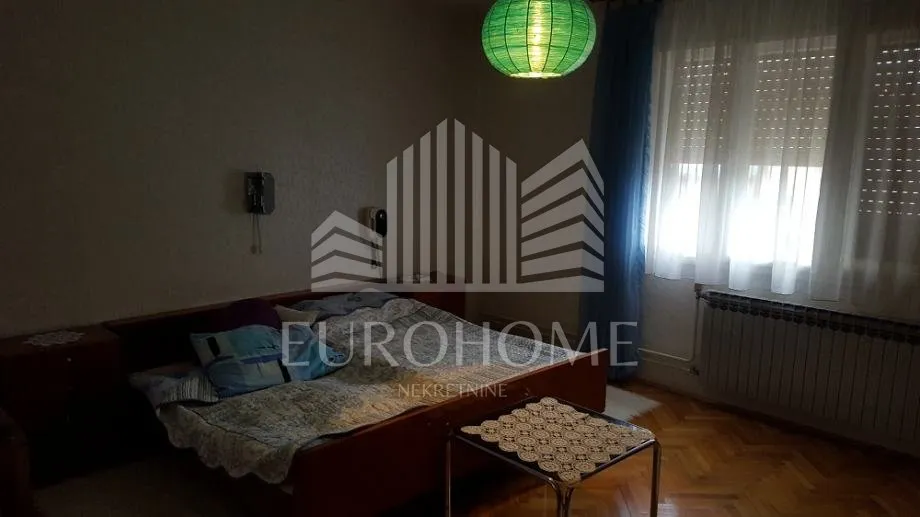 gračani, kuća i garaža - slika 15