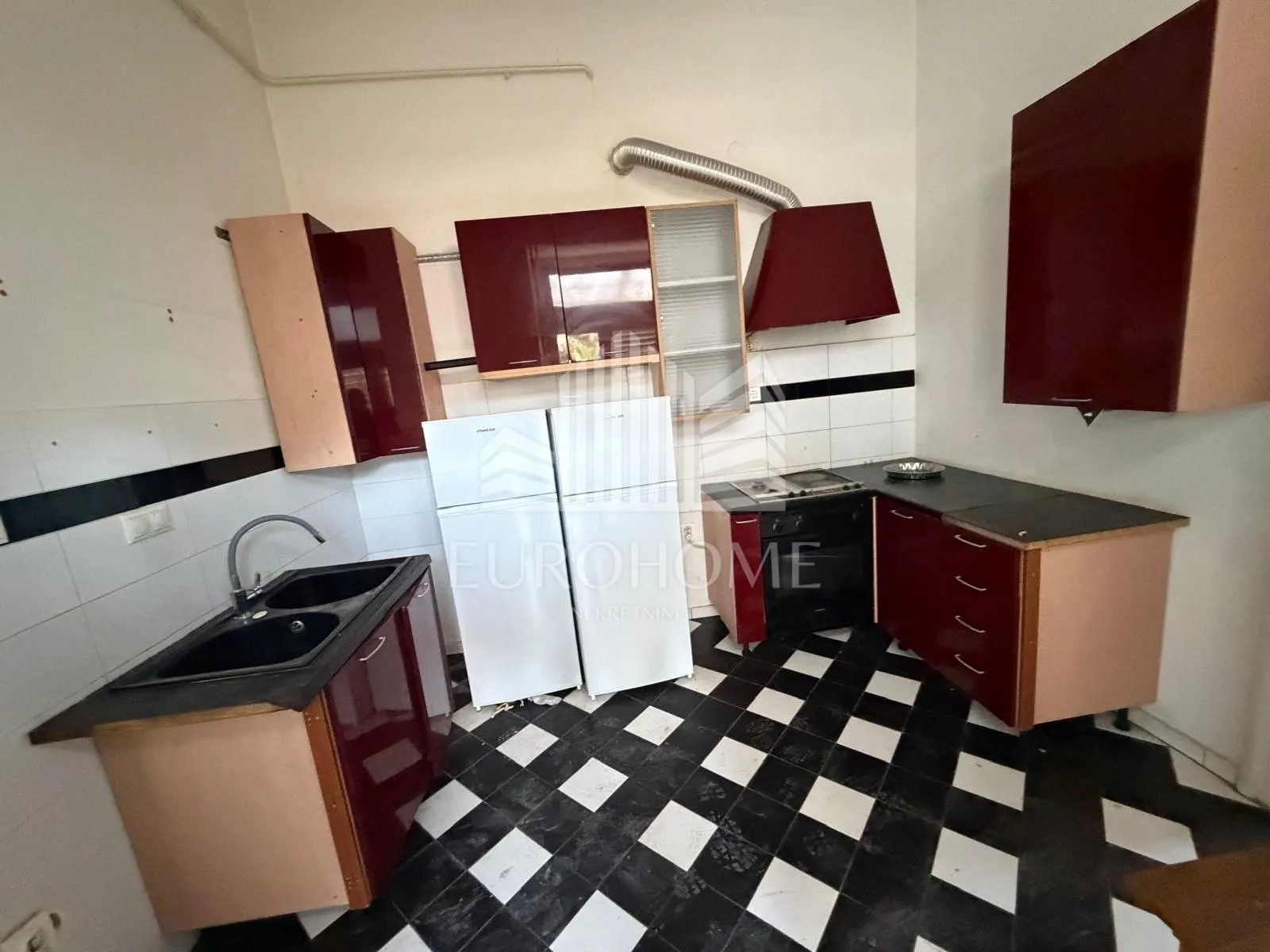 najam za radnike(max70) zgrada 7 stanova,medveščak, 19 €/m2 - slika 30