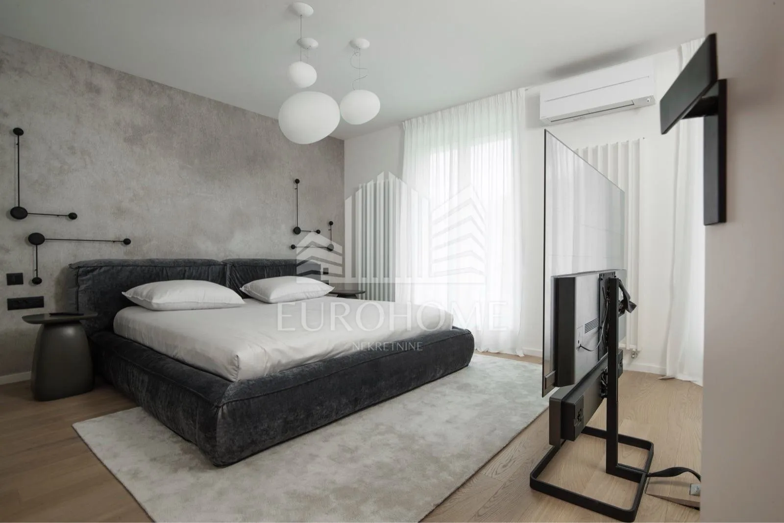 dizajnerski uređen stan 151 m2 terasa balkon garaža sauna - slika 11