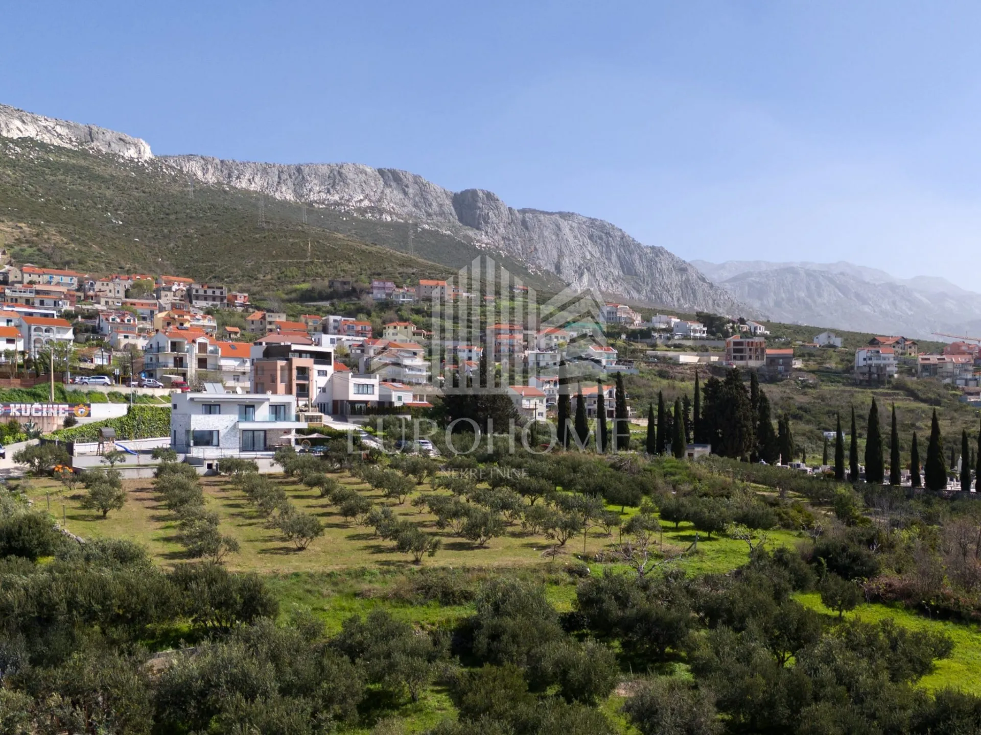 split, impresivna villa, 4 spavaće sobe, 195m2 - slika 13