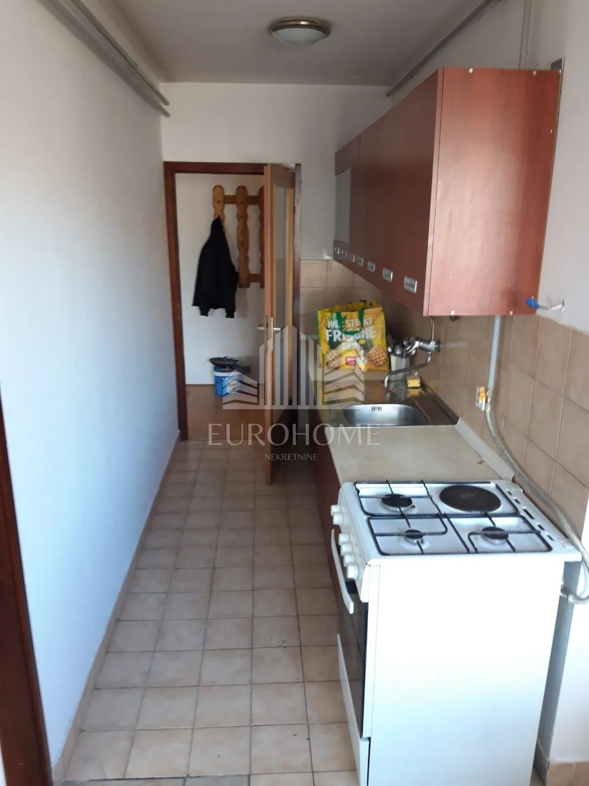 dvosoban stan 65m2 - retkovec - - slika 5