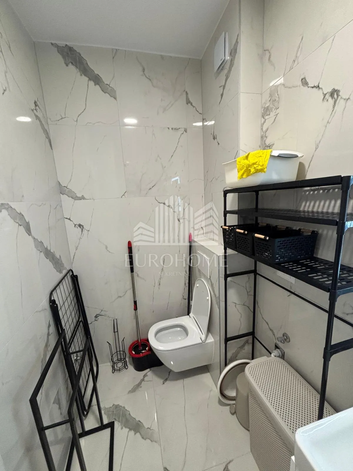 stan 45 m², novogradnja, garaža, balkon, najam - slika 15