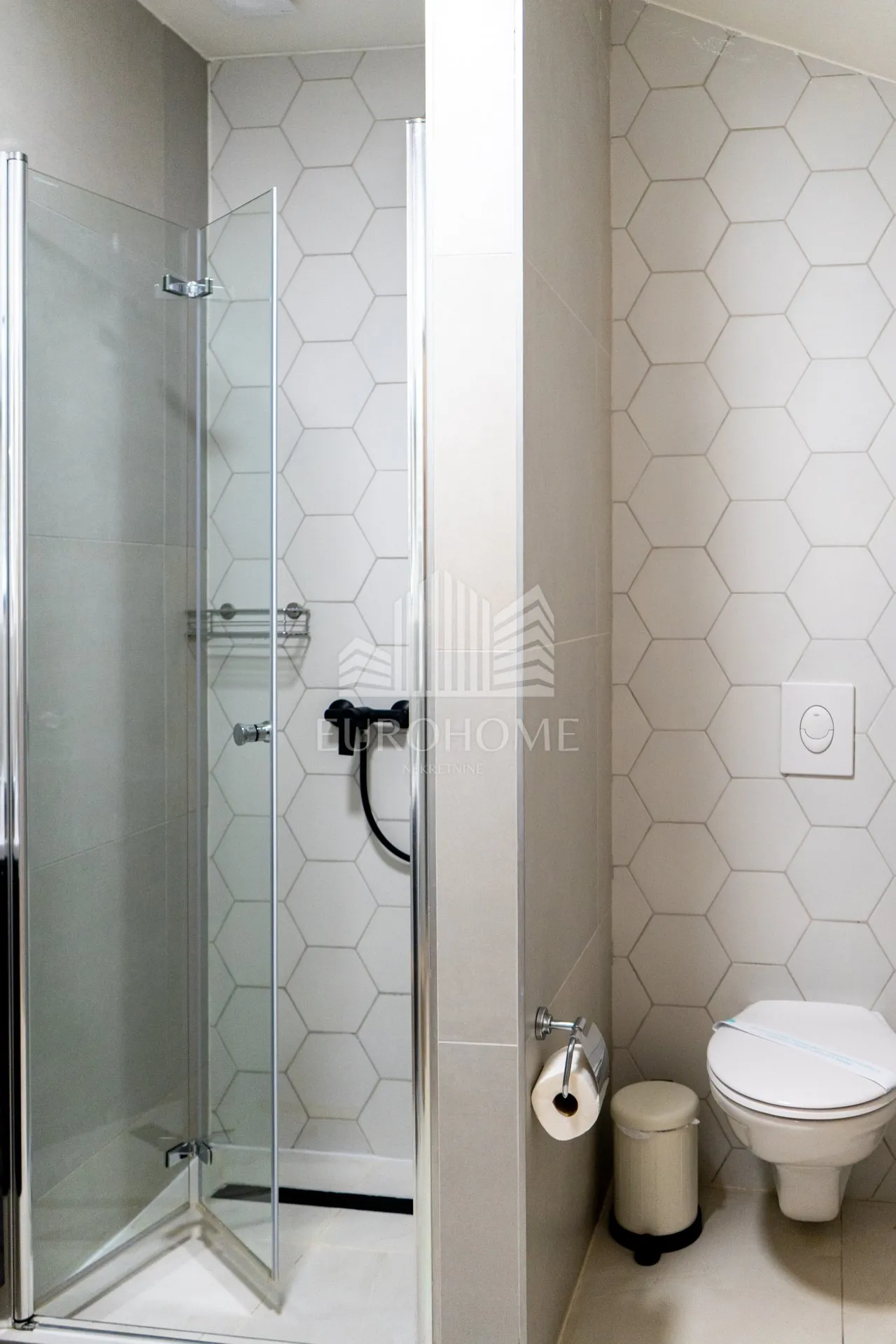 4 luksuzna apartmana u zatonu, 100 m do plaže, uhodan biznis - slika 6