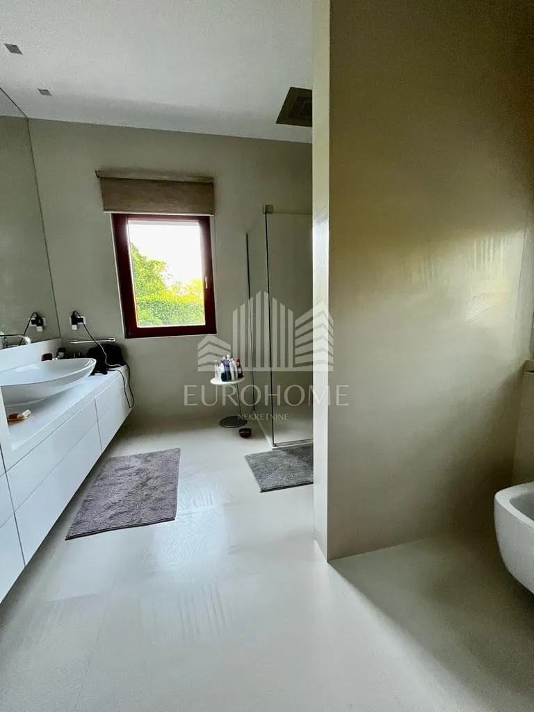 pantovčak, vila sa bazenom, 430m2 - slika 23