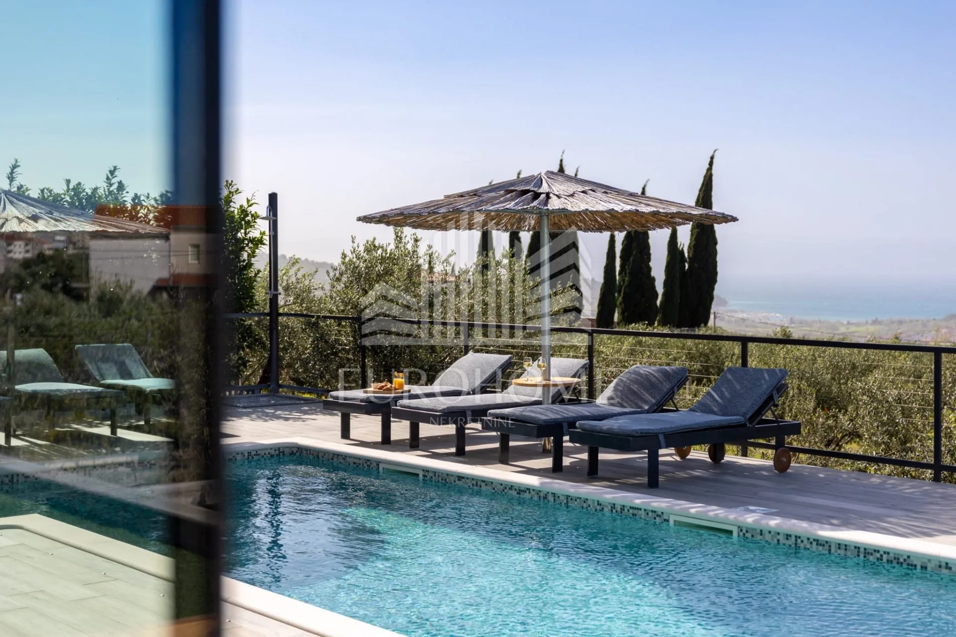 split, impresivna villa, 4 spavaće sobe, 195m2 - slika 48