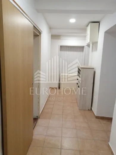 jukićeva(suteren) ,115m2,4s stan - slika 4