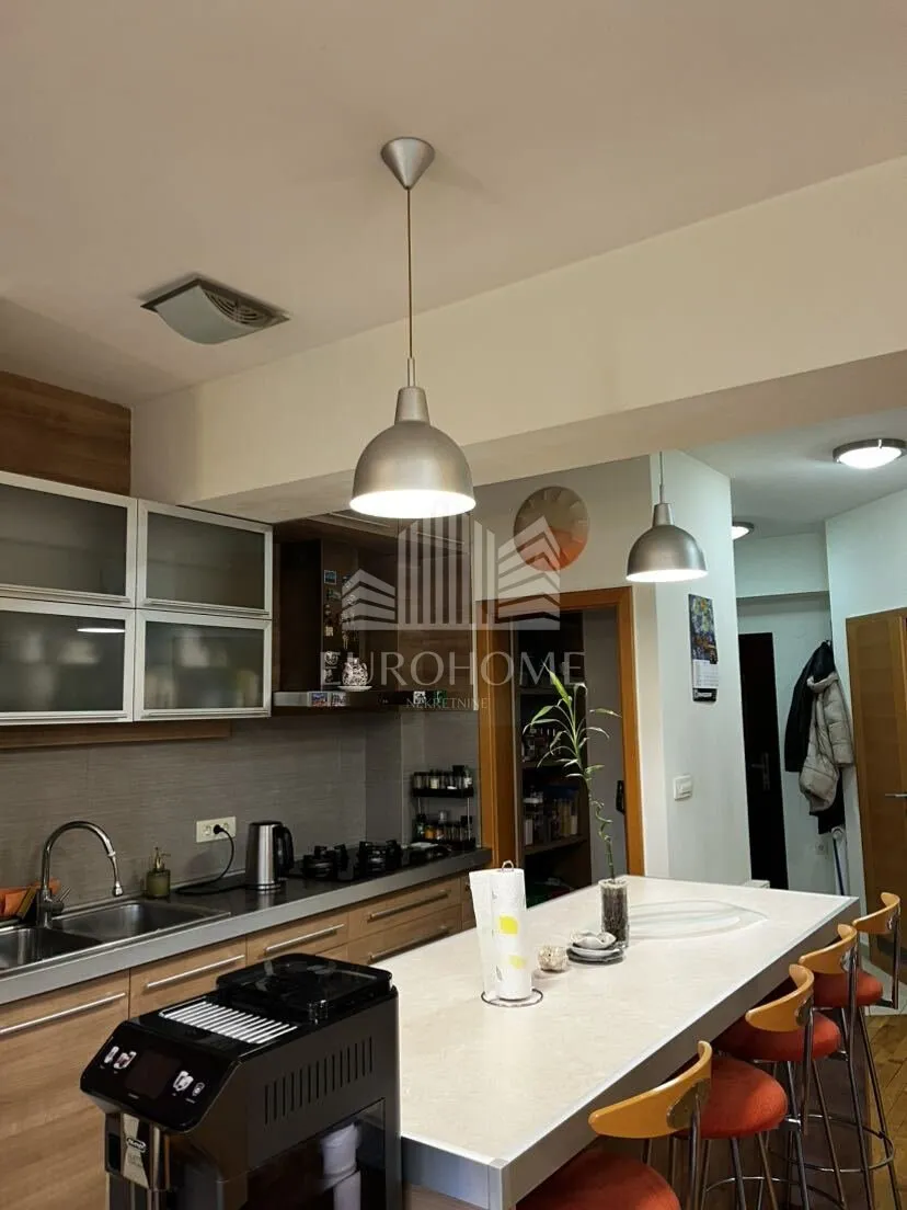 retfala, namješten trosoban stan, lift, garaža, 125m2 - slika 8