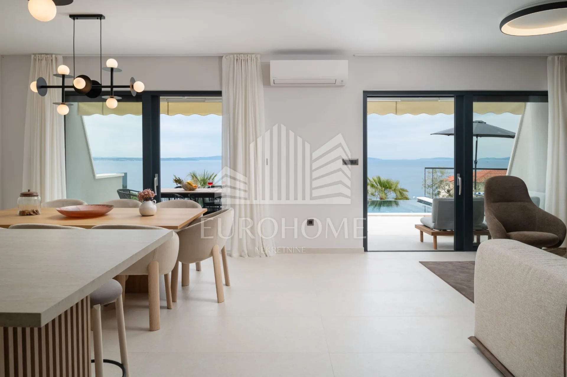 split, podstrana, urbana villa s bazenom, pogled na more - slika 3