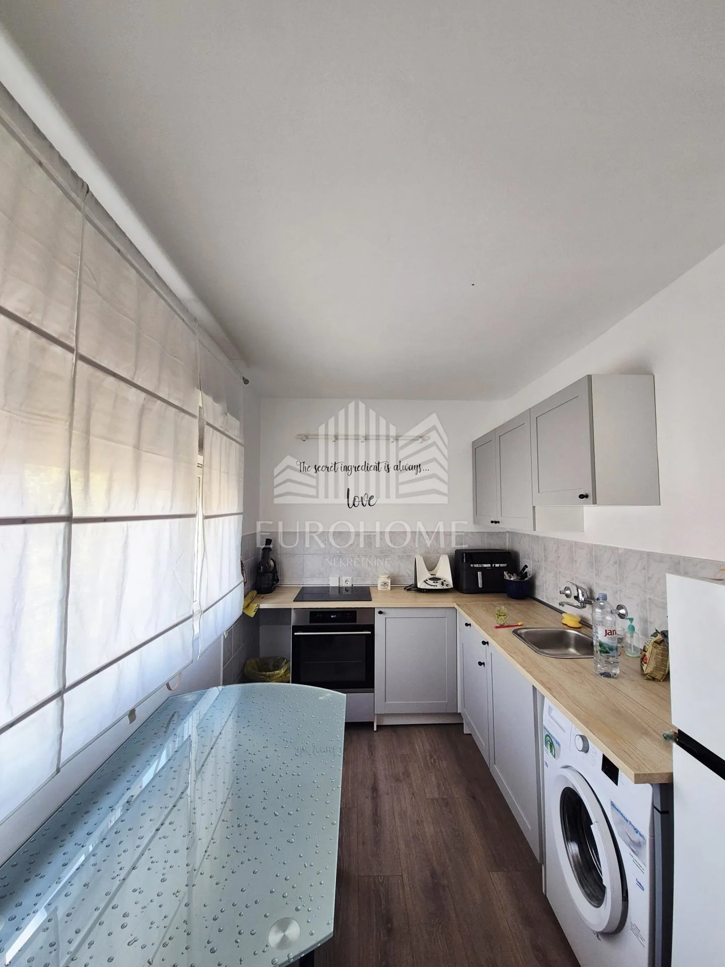 namješten dvosoban stan 60m2 - ferenščica - - slika 7