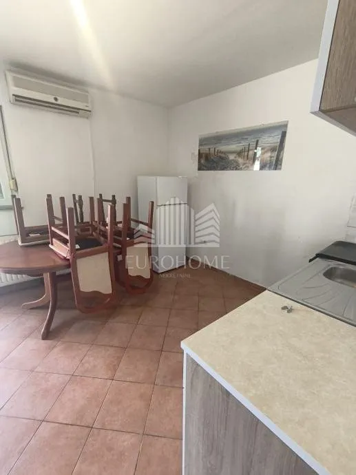 dvosobni stan 27m2 kruge, trnje - slika 3