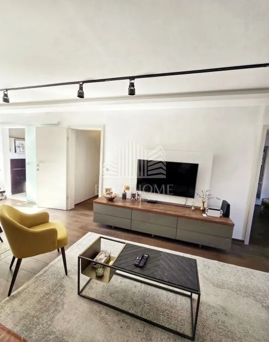 osijek, donji grad - četverosoban stan, 95 m², potpuno namješten i opremljen - slika 11