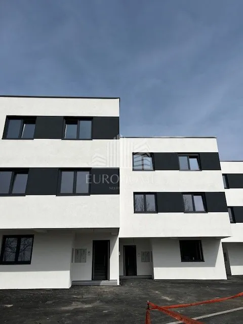osijek, novogradnja, tri spavaće sobe, 80m2 - slika 2