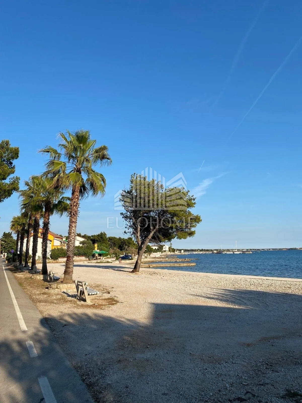 zadar- vir- dugoročan najam prekrasnog apartmana, 1s - slika 14