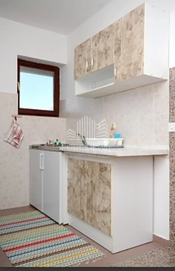 starigrad-paklenica, kuća sa 10 apartmana, 50 m od mora - slika 6