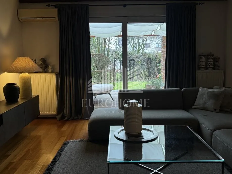 2350€/m2 potpuno namješten stan na tri etaže 201m2 - veliko polje - - slika 3