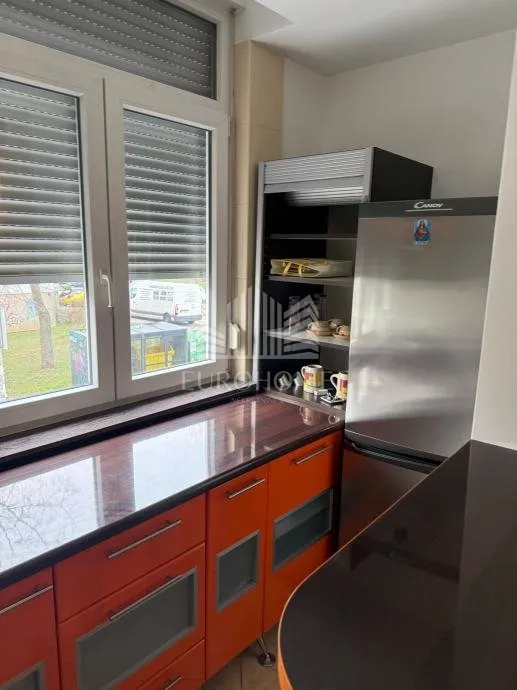3s stan 72m², sigečica, trnje - slika 8