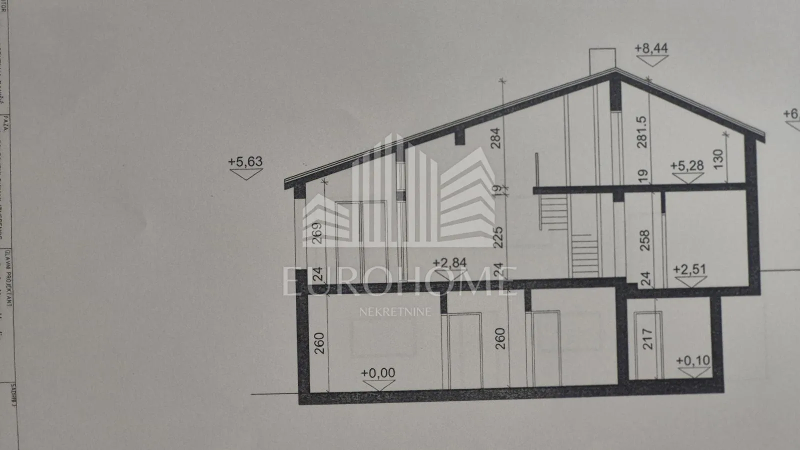 samostojeća kuća s 2 stana (110 m² + 58 m²), vrhovec - slika 22