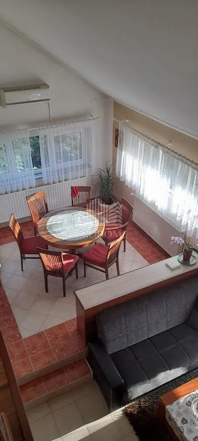 kuća 7s, 287 m2 - obiteljska idila u bijeniku, predivan pogled - slika 11