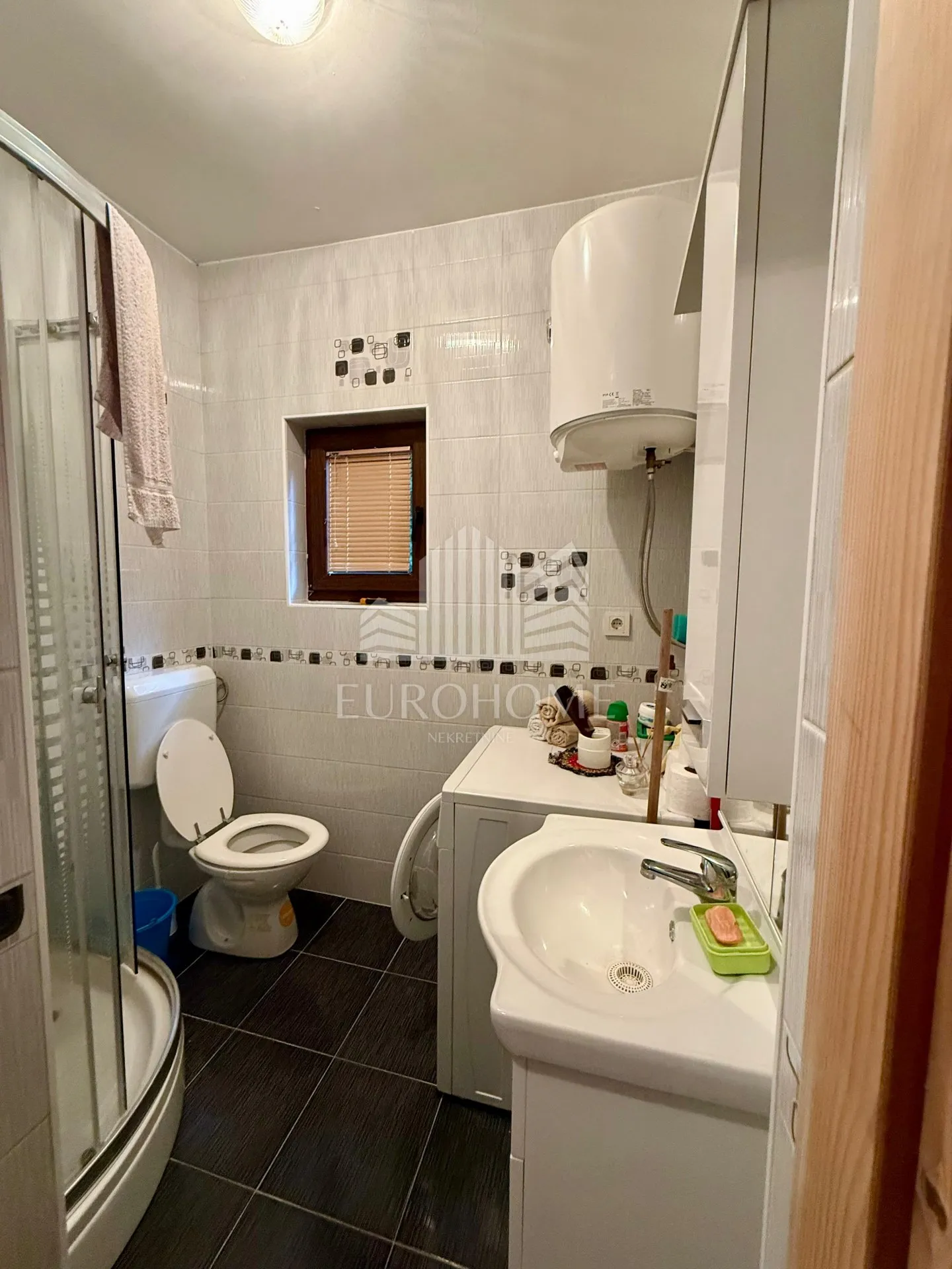 vikend kuća jazvenik - 150m2 - slika 32
