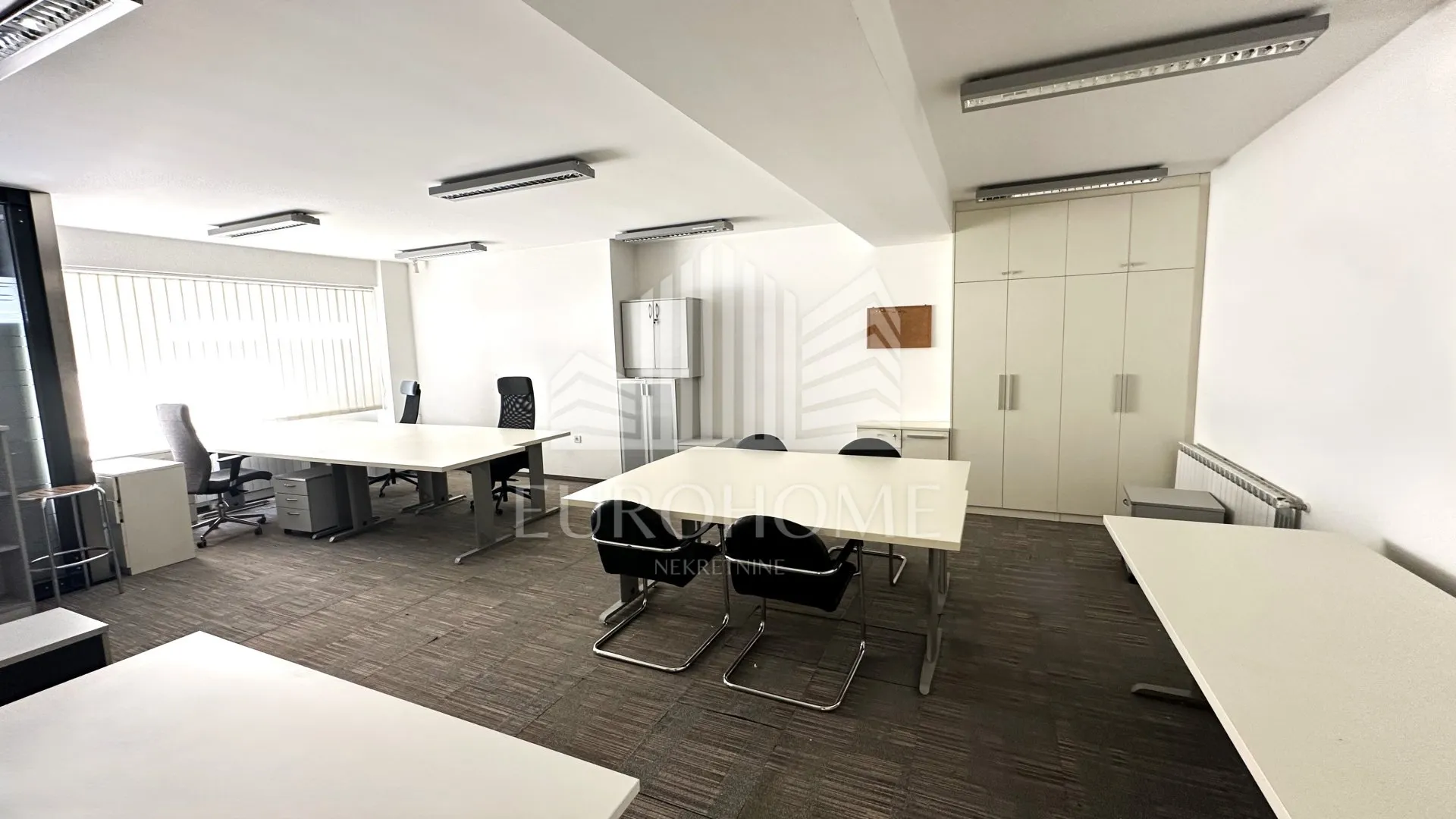 sniženo!!atraktivan poslovni prostor 311,44 m2,jaruščica - slika 25