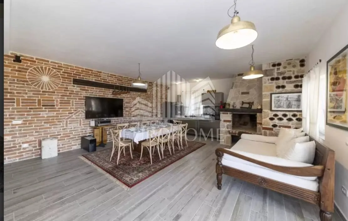 ždrelac, dalmatinska vila s bazenom, prvi red uz more - slika 6