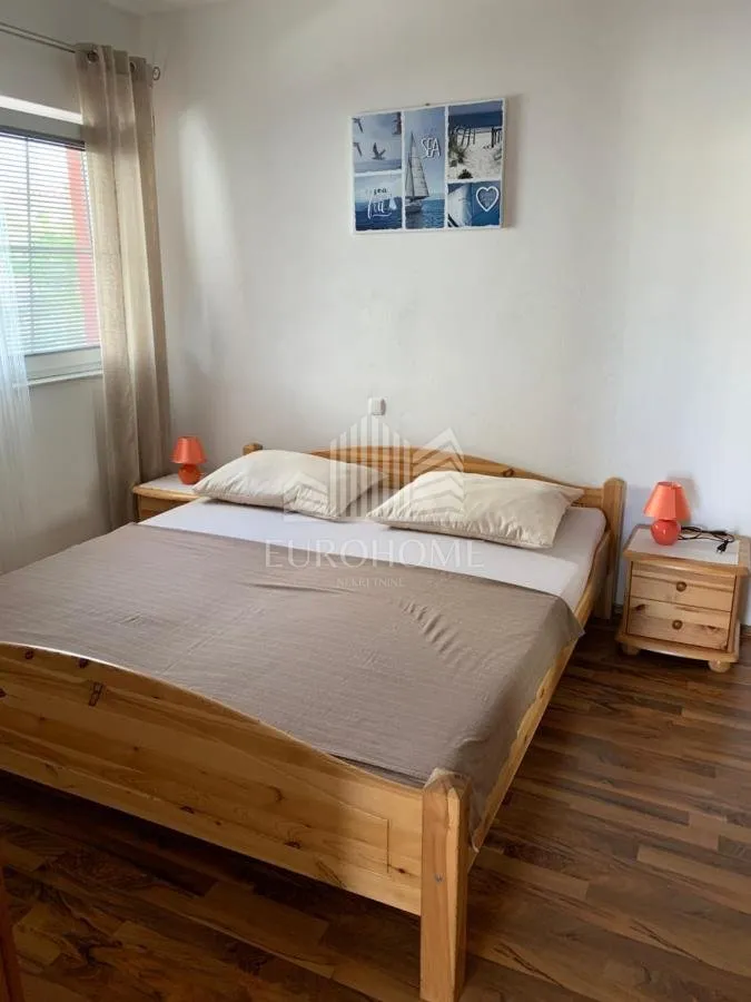 vir, uređena kuća sa 6 apartmana, 390m2 - slika 17